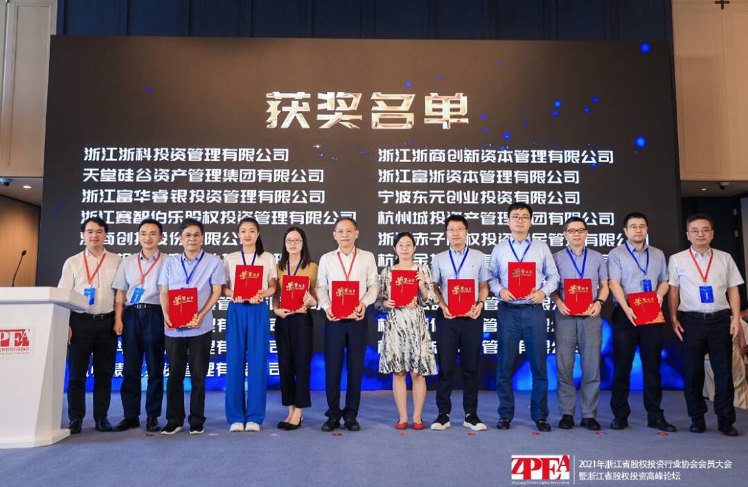 162883286146538887D9.jpg D5FC2EDCBB56E99CF694EBD20694D59E.jpg