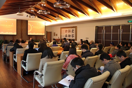 龍騰馬躍開門紅