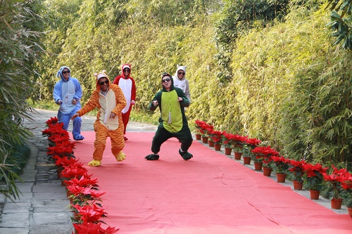 蝶變創新 快樂飛揚 蝶變創新 快樂飛揚